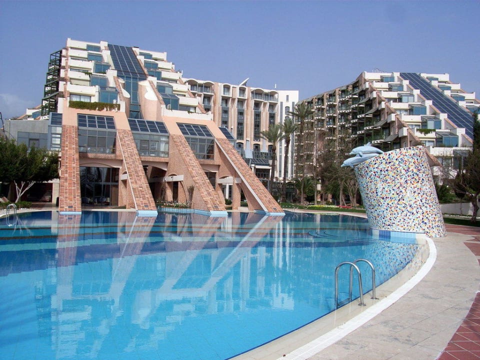 Rückansicht des Hotels Limak Limra Hotel & Resort