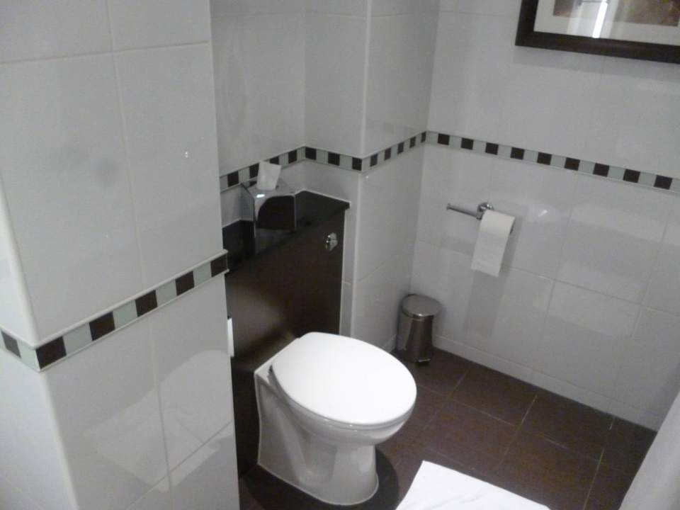 Łazienka Crowne Plaza London - Gatwick Airport