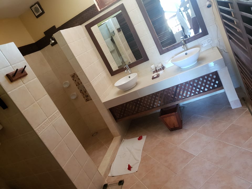 Zimmer Neptune Pwani Beach Resort & Spa