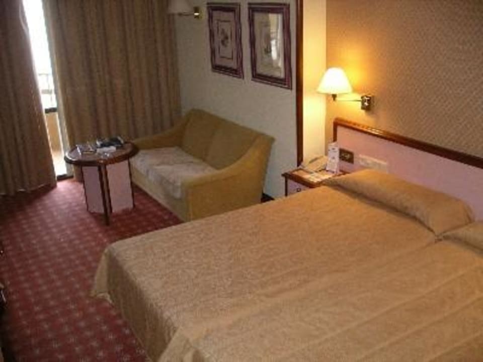 Bett Melia Palma Marina
