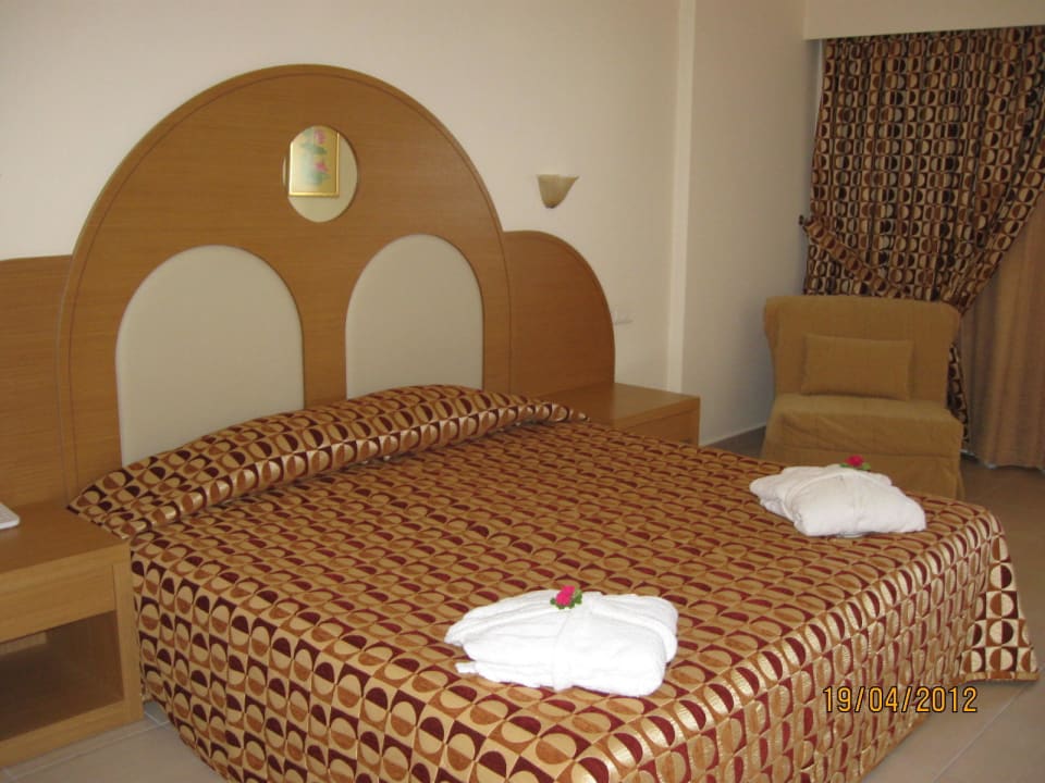 Komfort Zimmer Hotel Kalithea Horizon Royal