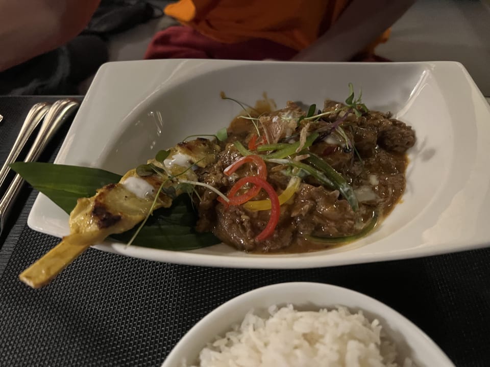 Gastro Miramar Al Aqah Beach Resort