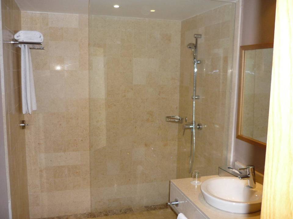 Große Dusche Secrets Royal Beach Punta Cana - Adults only