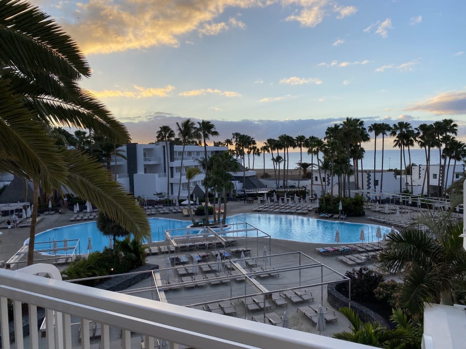 Pool Hotel Riu Paraiso Lanzarote