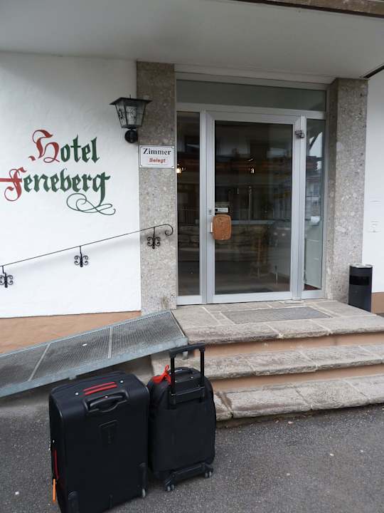 Eingangstür Hotel Feneberg