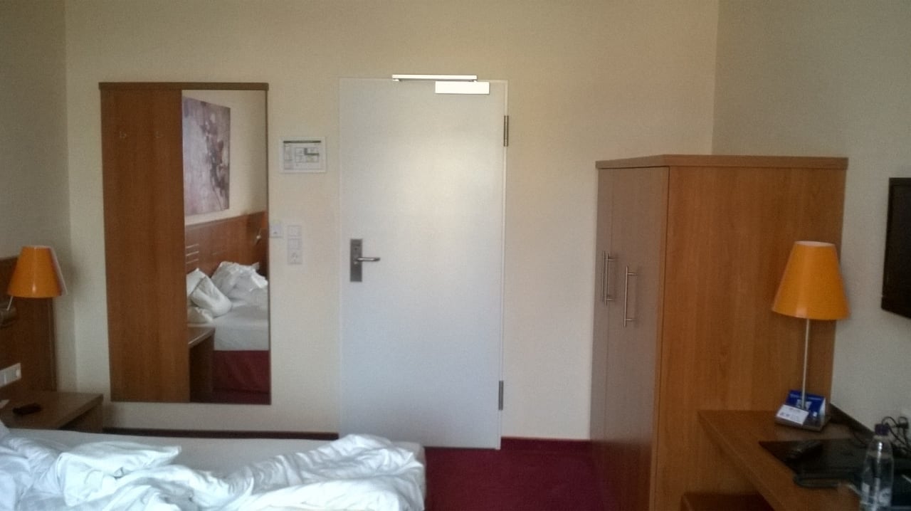 Zimmer Hotel Vis à vis