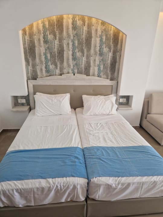 Zimmer Aeolos Beach Hotel