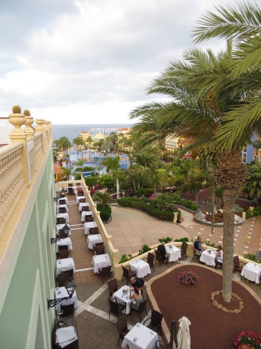 Terrasse Hauptrestaurant / Garten Bahia Principe Sunlight Costa Adeje