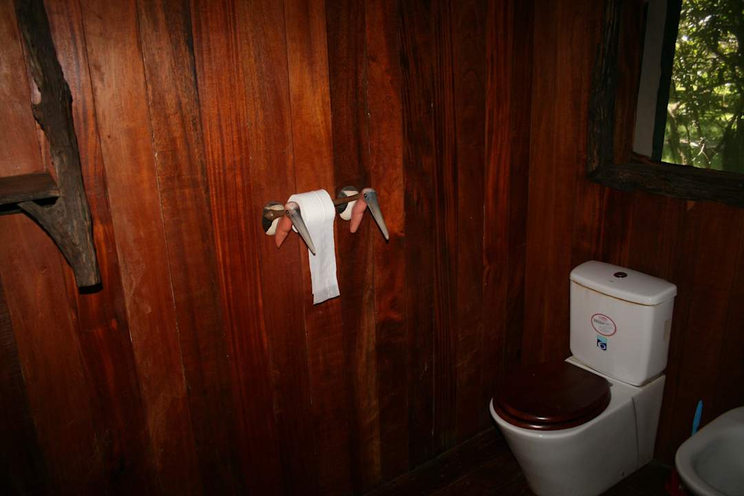 WC Royal Mara Safari Lodge