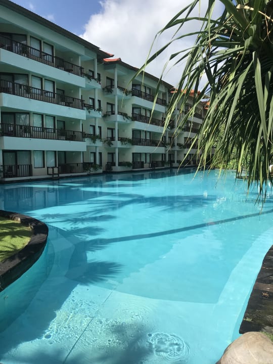 Pool The Laguna A Luxury Collection Resort & Spa