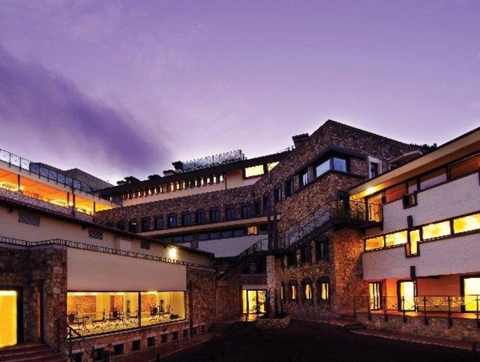 Petriolo Spa Resort esterno sera Mercure Petriolo Siena Terme Spa Hotel