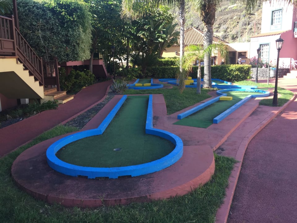 Minigolf Apartamentos Oasis San Antonio