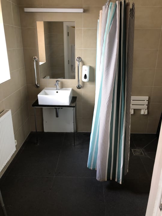 Zimmer Wombat's City Hostel London