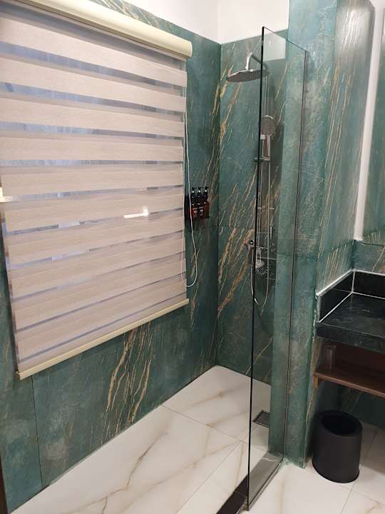 Zimmer Reef & Beach Resort