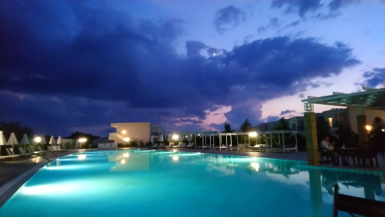 Pool Sandy Villas Resort