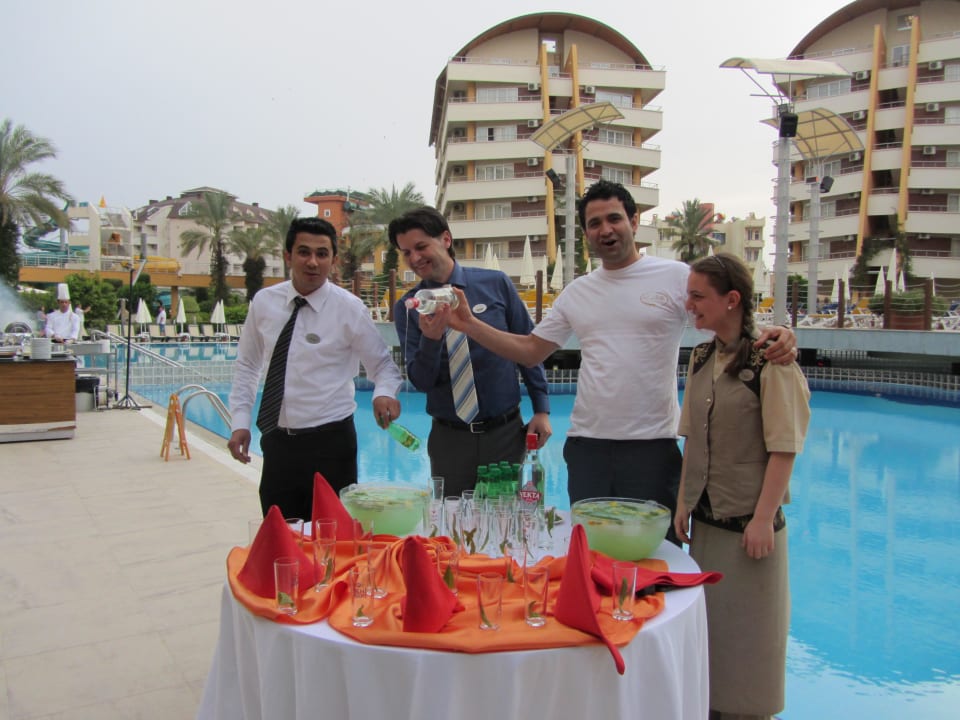 Cocktails Alaiye Resort & Spa