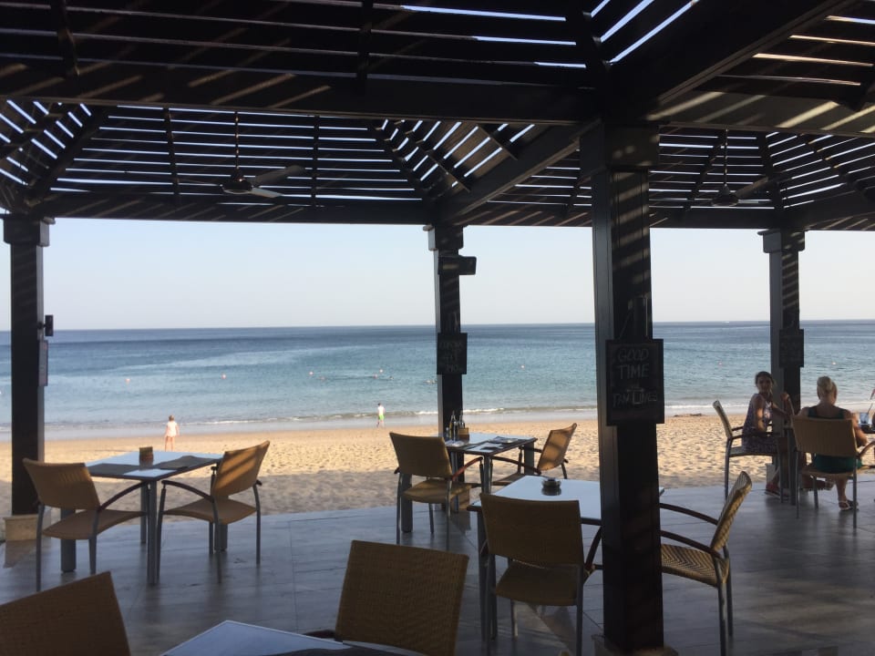 Strand Miramar Al Aqah Beach Resort