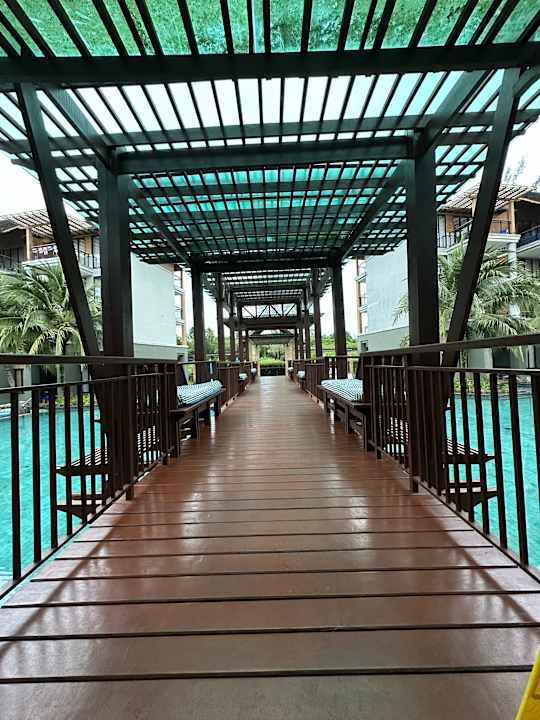 Pool TUI BLUE Mai Khao Lak