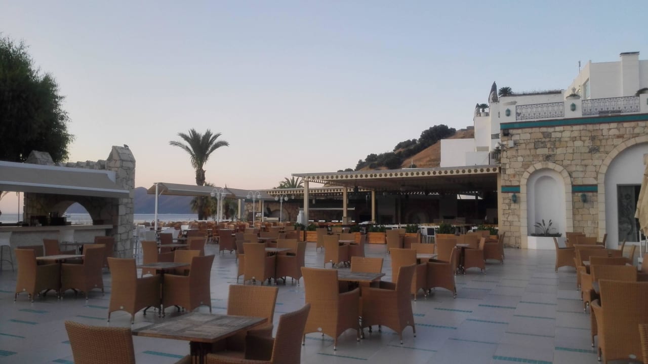 Poolbar Salmakis Resort & Spa