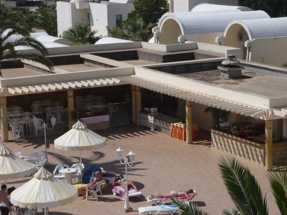 Poolbar im Dar Khayam Dar Khayam