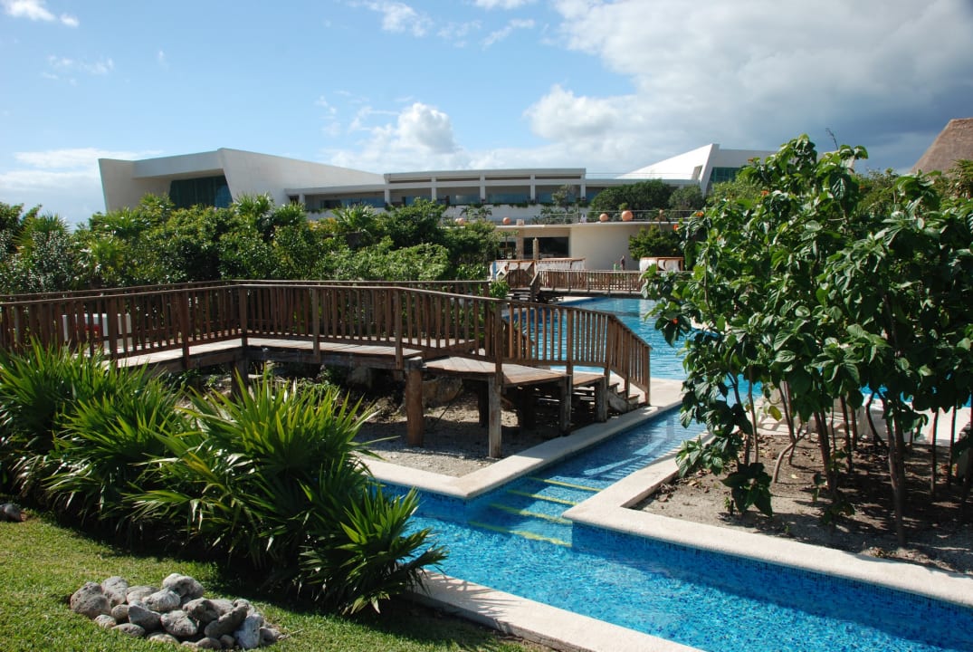 Pool Grand Sirenis Riviera Maya Resort & Spa