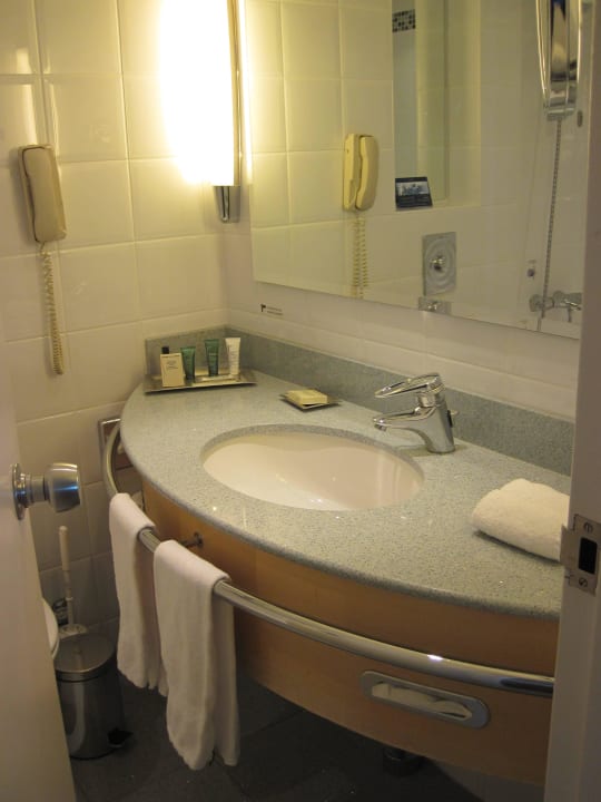 Bad Hilton Düsseldorf