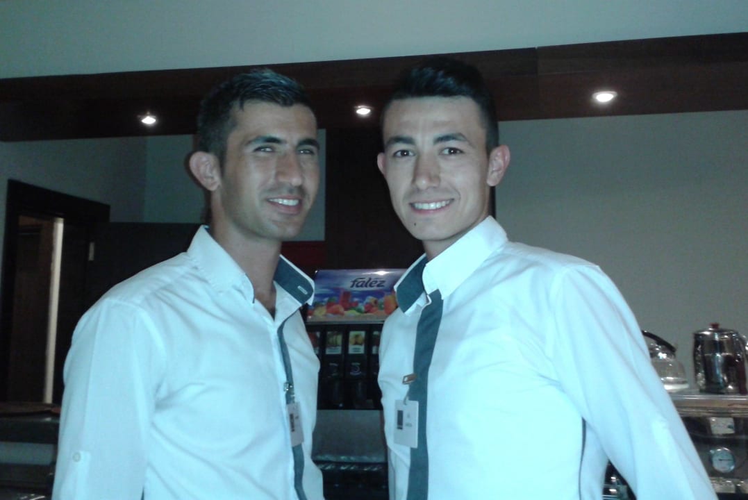 Ahmet und Ali, die besten Barmänner der Welt. Hotel Süral Resort