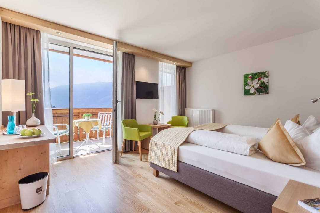 DZ Meraner LAND - NEU 2016 Hotel Kiendl