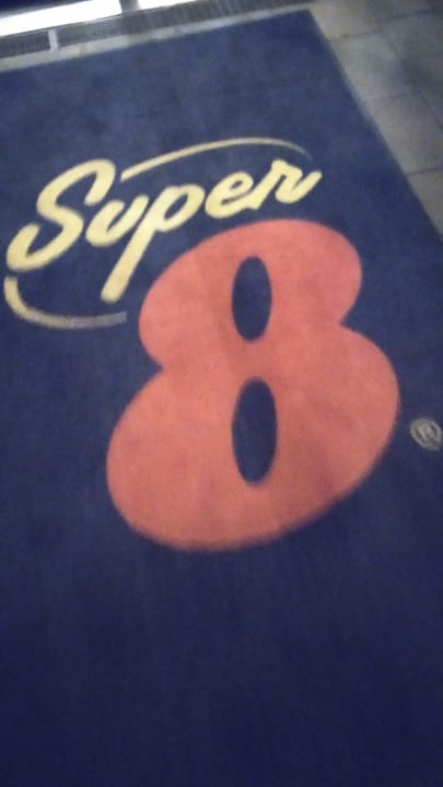 Außenansicht Super 8 by Wyndham Munich City West