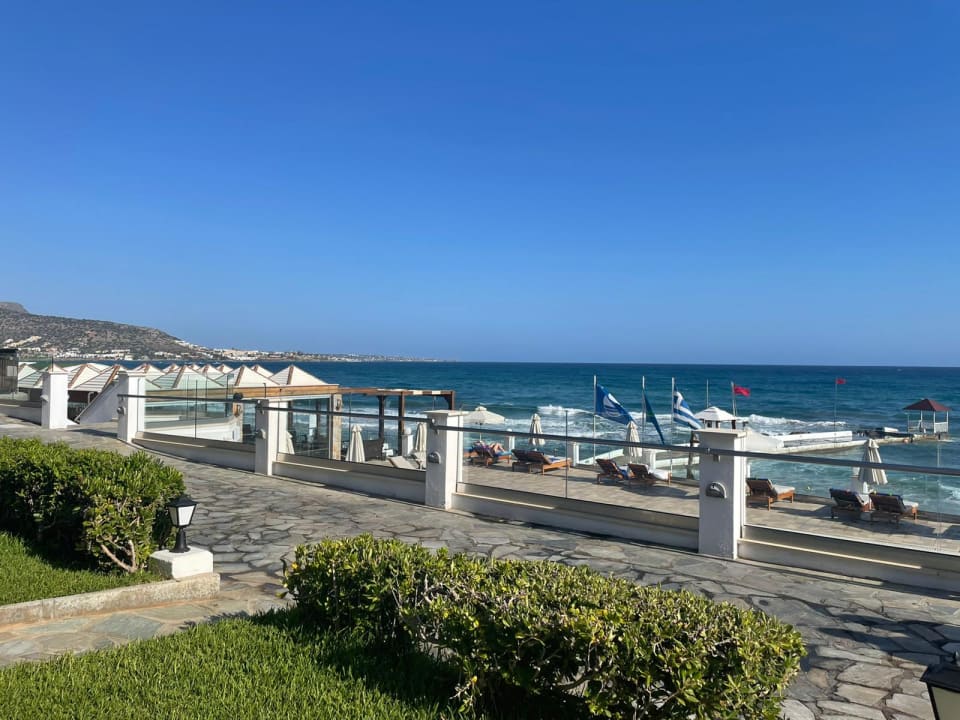 Ausblick Alexander Beach Hotel & Village Resort