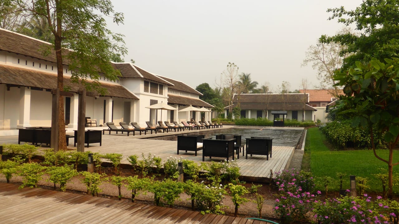 Pool des Schwesterhotels (kostenfrei nutzbar) 3 Nagas Luang Prabang MGallery by Sofitel