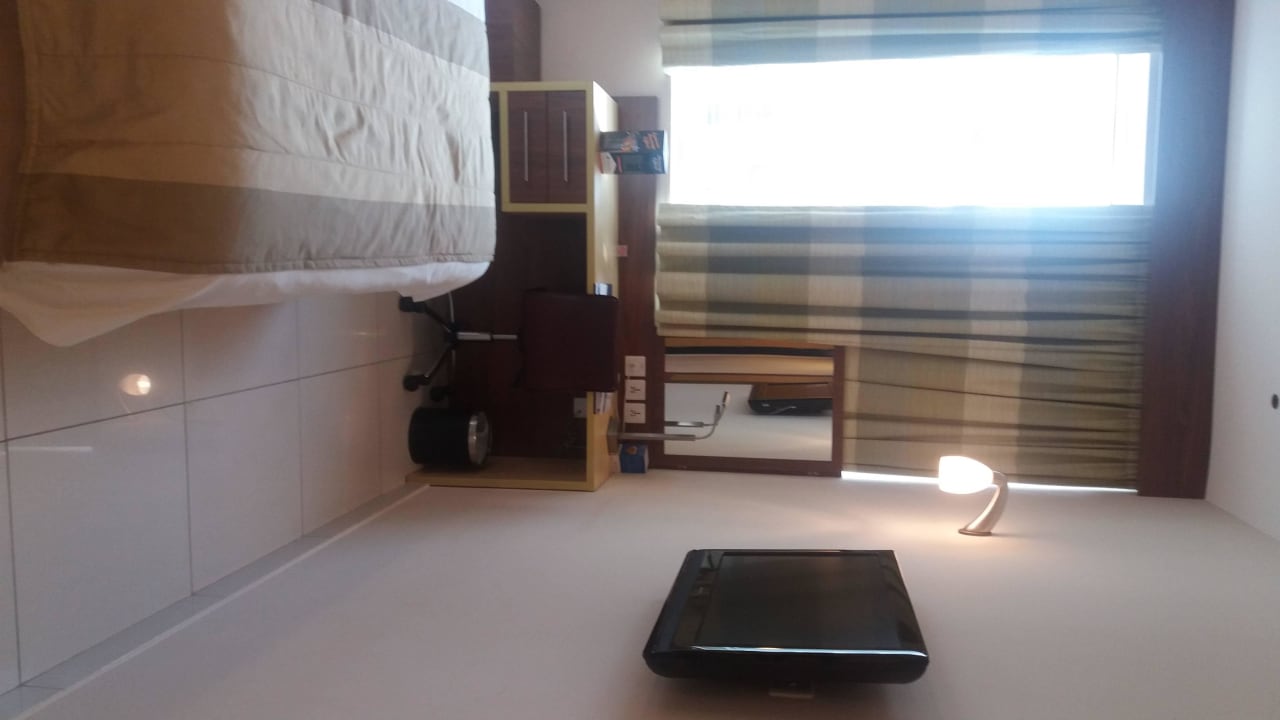 Zimmer TV/Schreibtisch Citymax Hotel Al Barsha