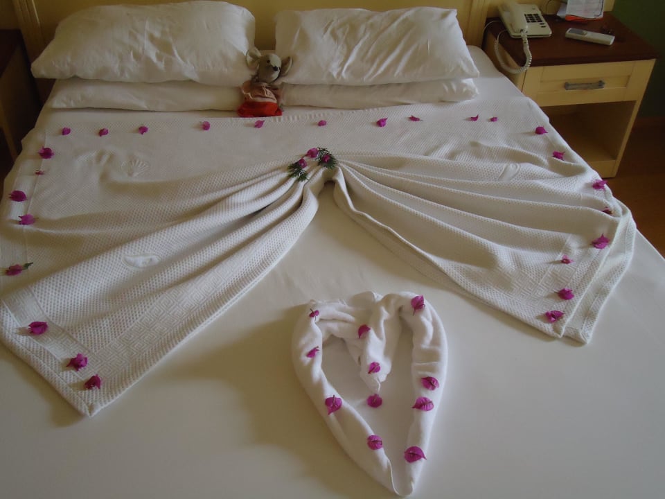 Die Zimmerfrauen haben sich echt viel Mühe gegeben Hane Family Resort