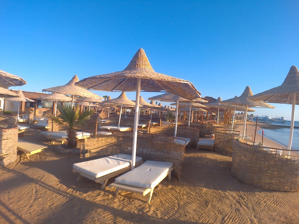 Strand Ali Baba Palace Resort