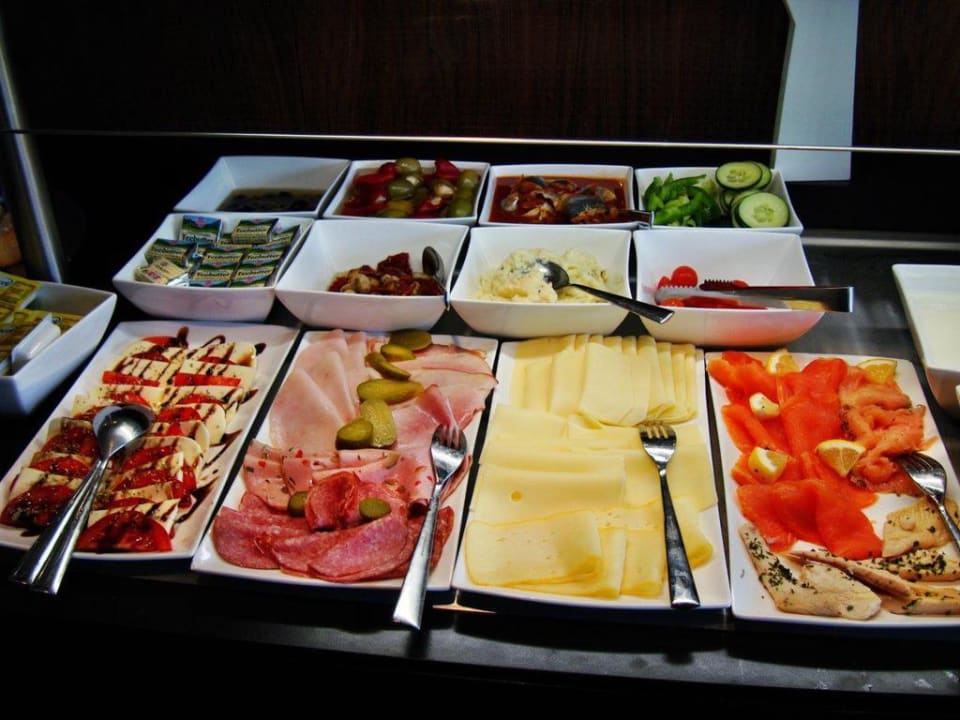 Frühstück H+ Hotel Ried