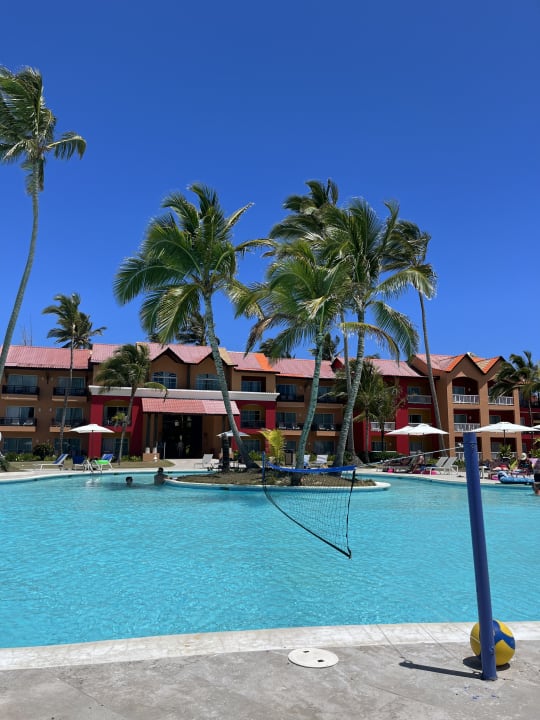 Pool Punta Cana Princess All Suites Resort & Spa