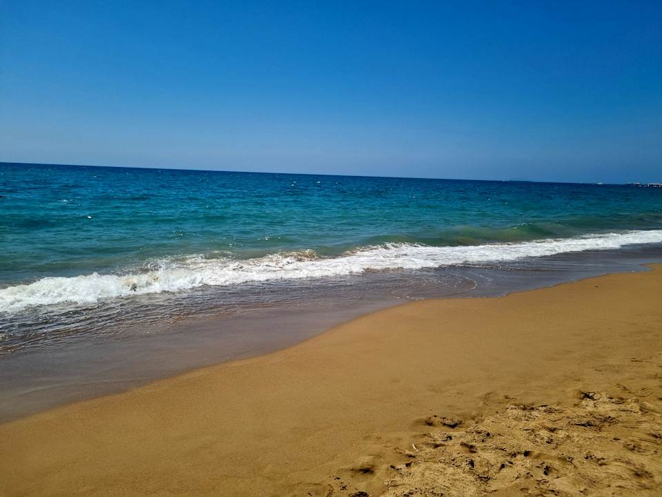 Strand Blue Waters Club