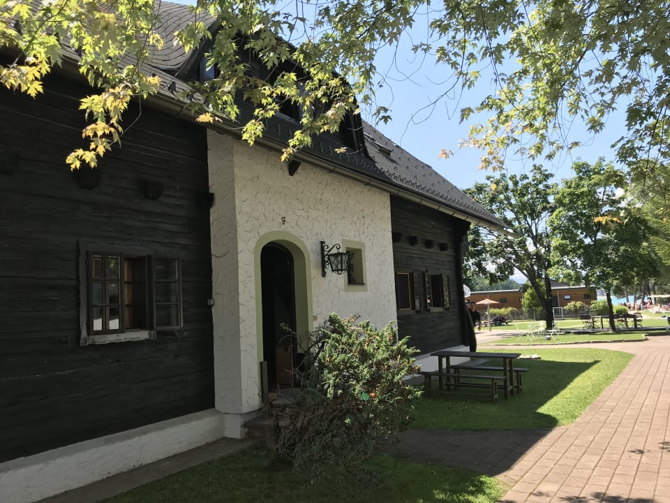 Außenansicht Naturel Hoteldorf Seeleitn