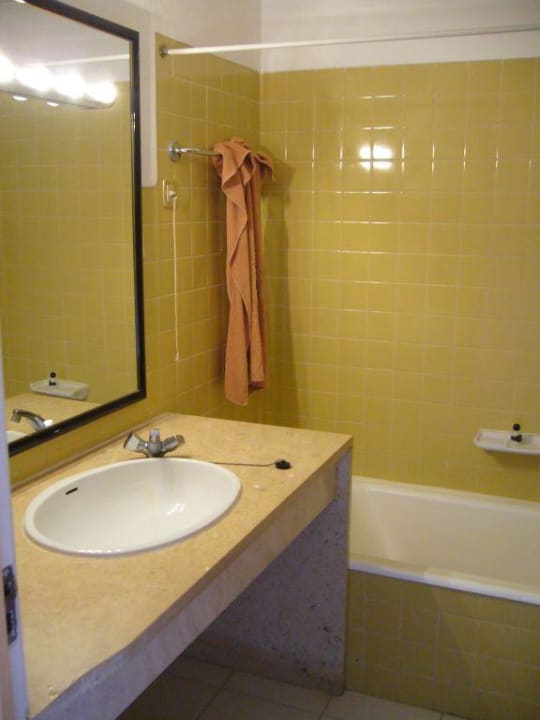 Bad Hotel Dom Pedro Garajau