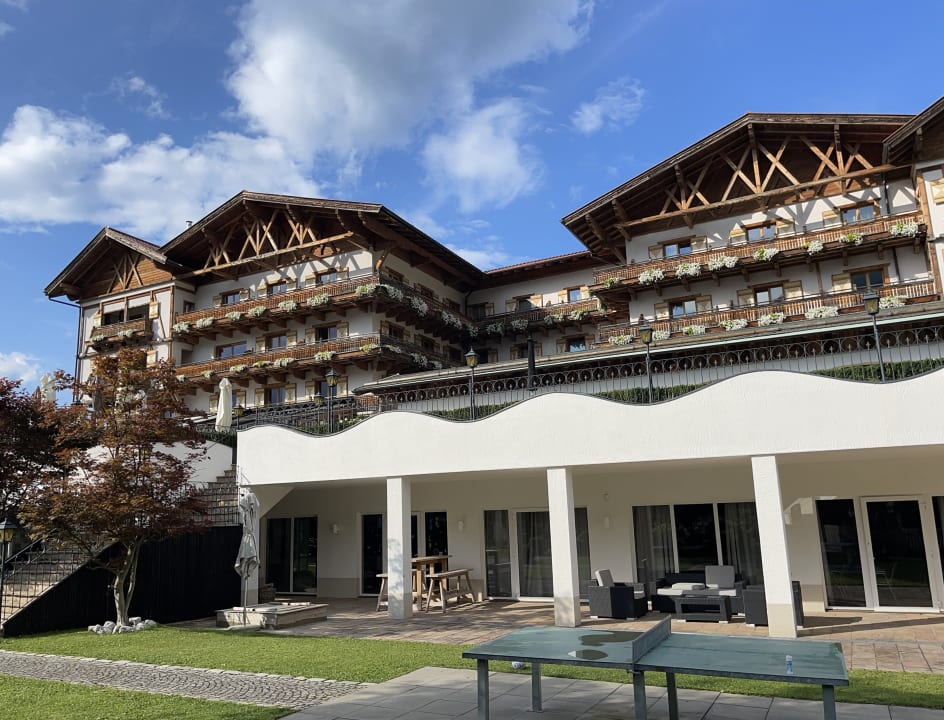 Außenansicht Hotel Oberforsthof