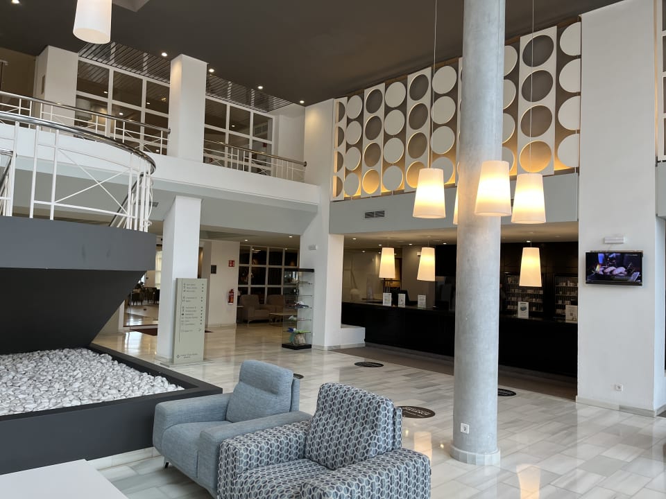 Lobby Protur Vista Badia Aparthotel