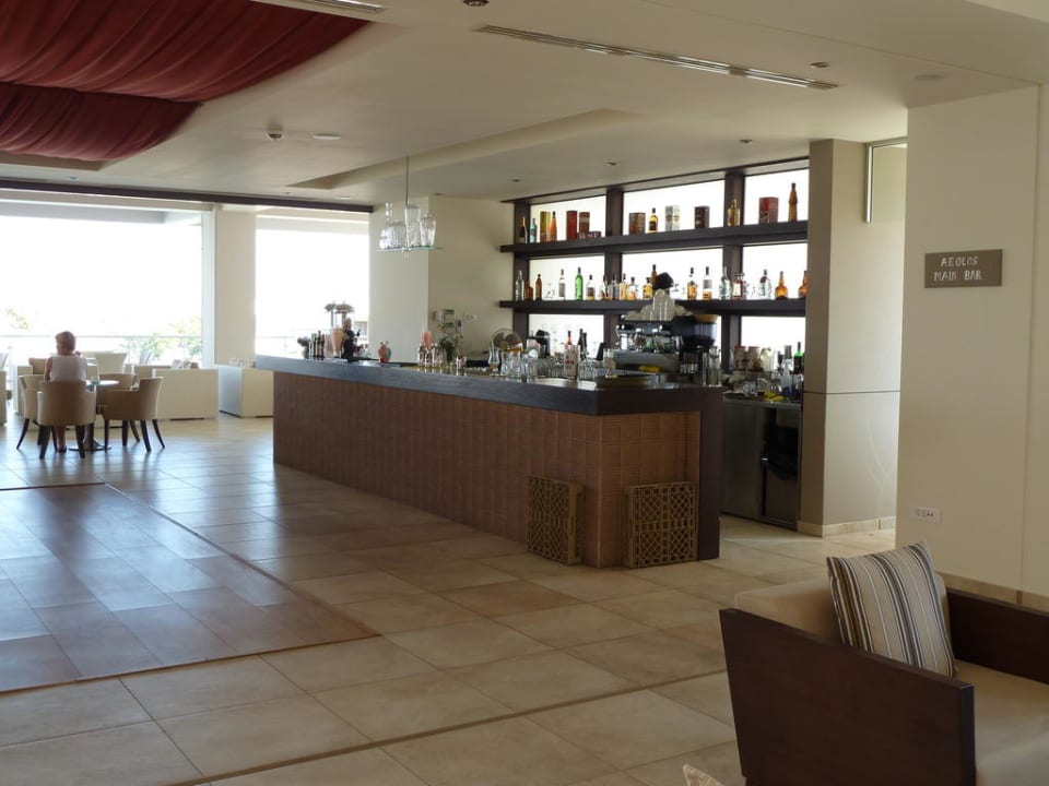 Lobbybar Alea Hotel & Suites