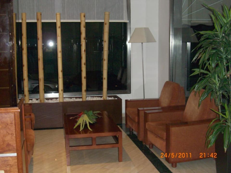 Lobby Hotel Las Arenas