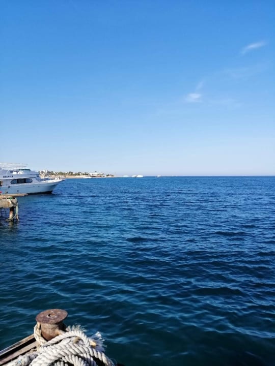 Strand Menaville Safaga