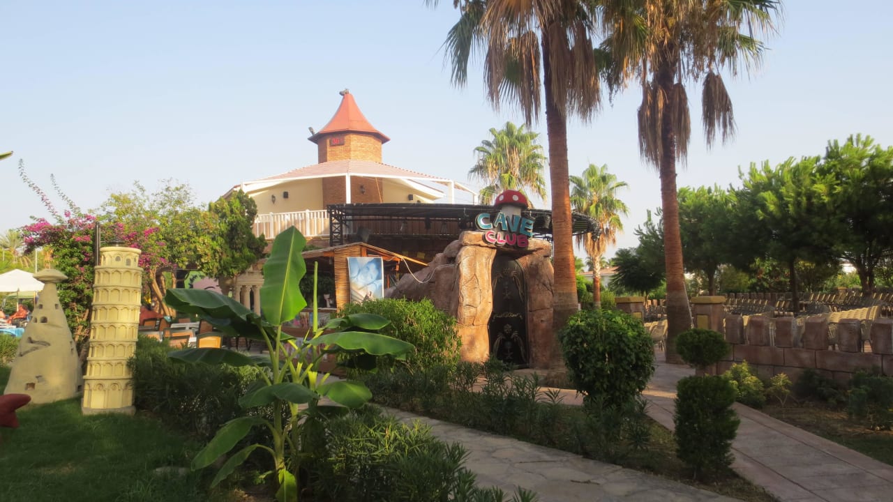 Garten Bella Resort & Spa