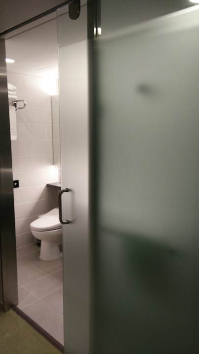 Zimmer Howard Johnson by Wyndham Incheon Airport