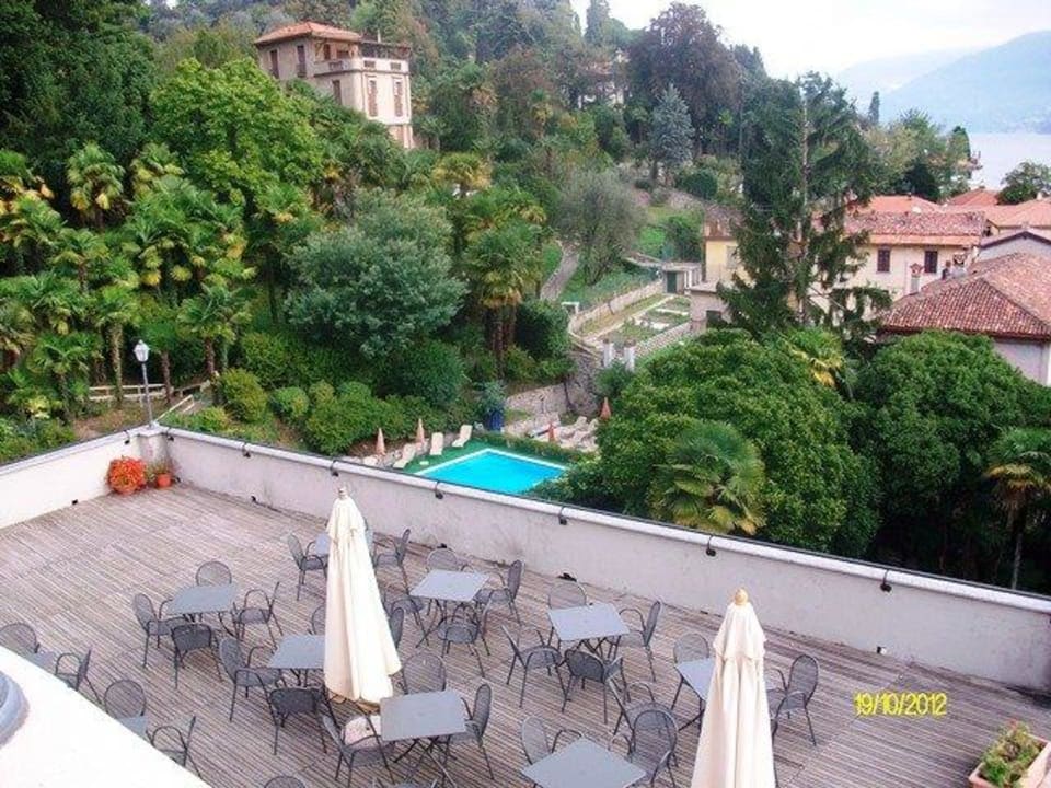 Ausblick auf die Hotelterrasse Grand Hotel Cadenabbia