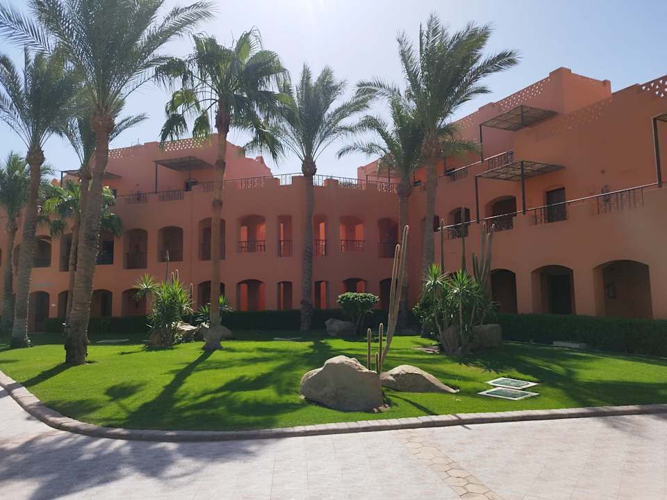 Außenansicht Jaz Makadi Oasis Resort