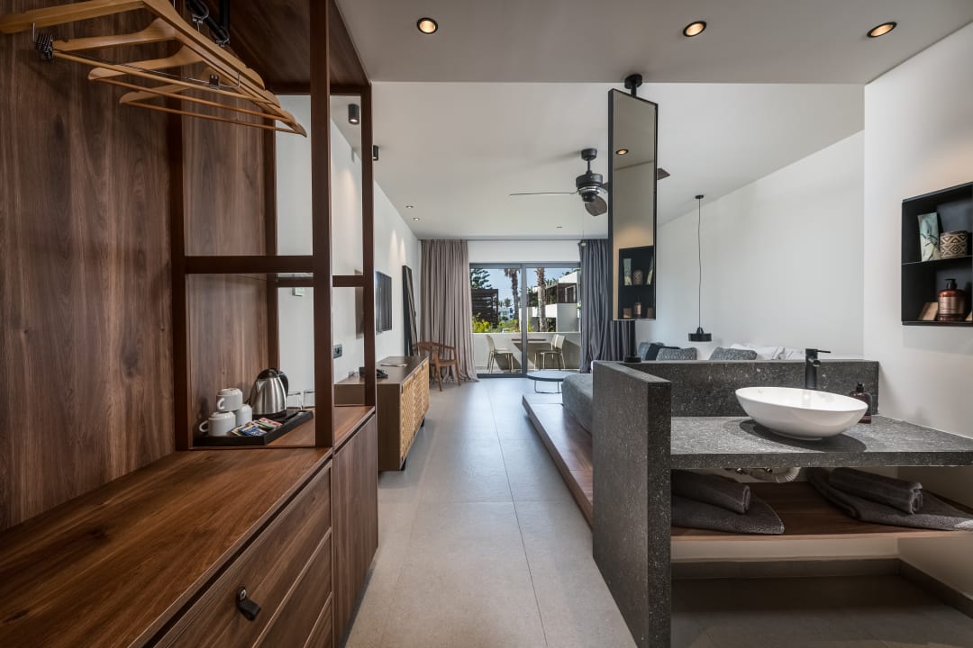 Zimmer Sentido More Meni Residence & Suites