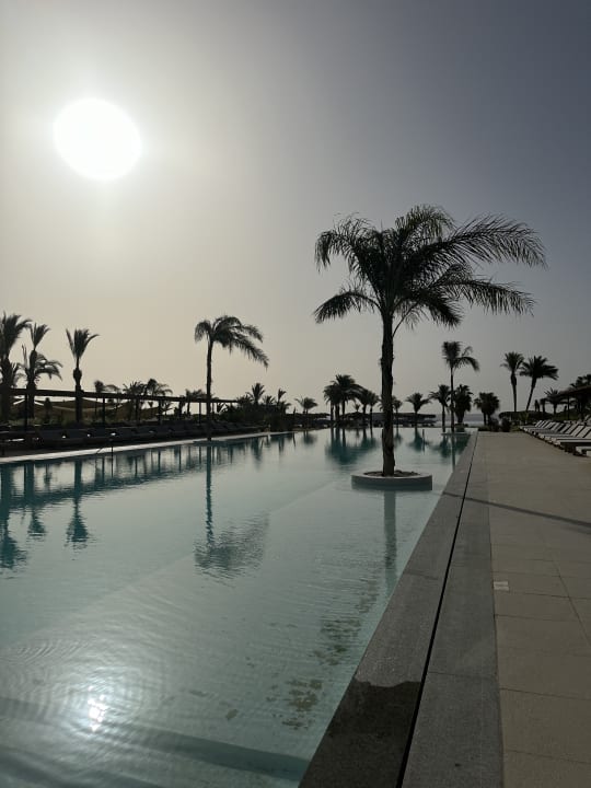 Pool Serry Beach Resort